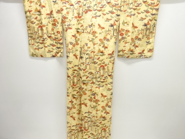  蝶に松竹梅模様小紋着物